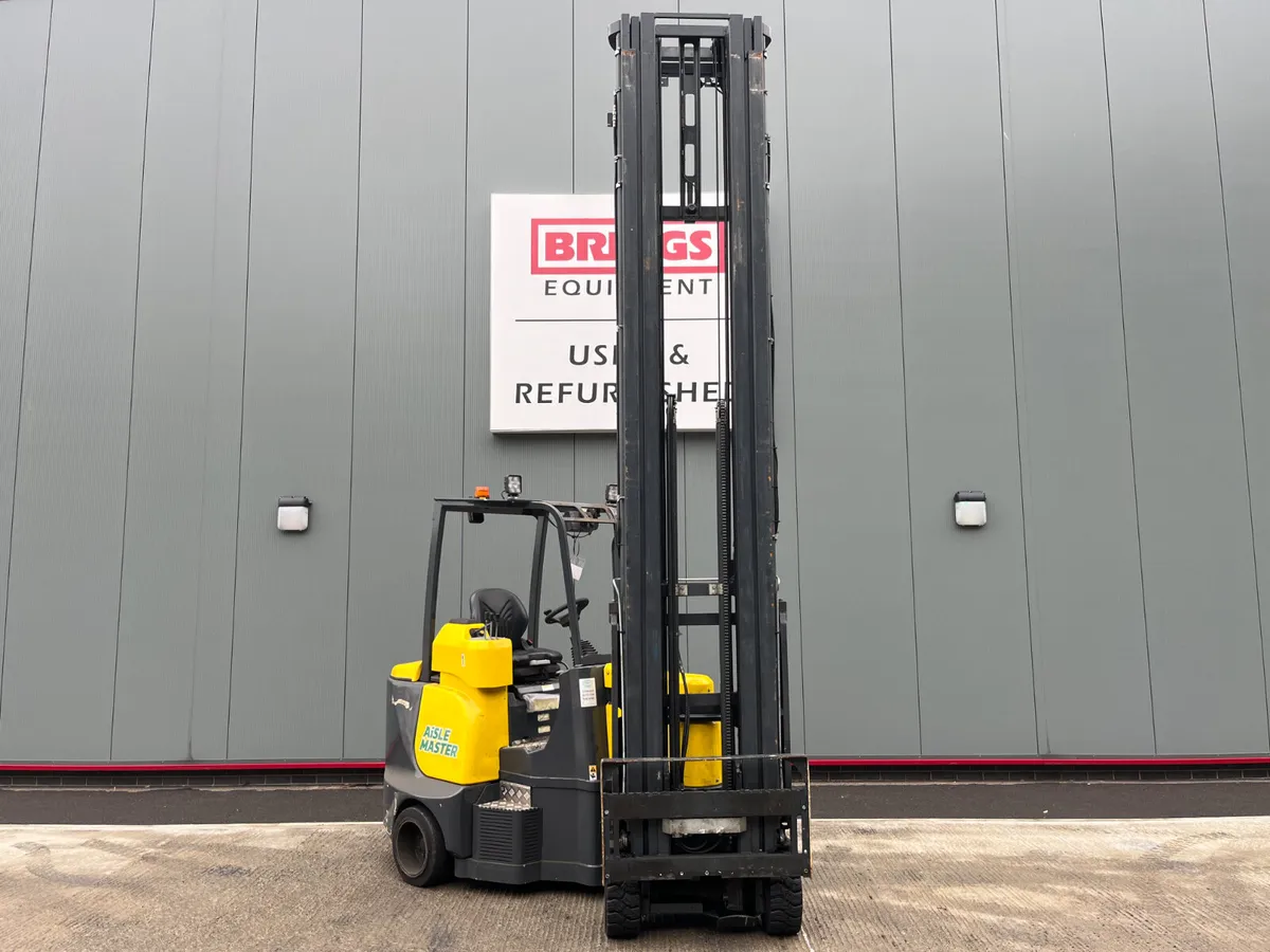 [1] 2019 Aisle Master 20WHE Forklift (REF:11505) - Image 3