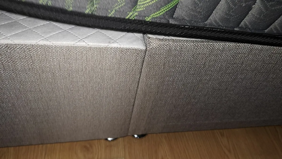 Double bed - Image 2