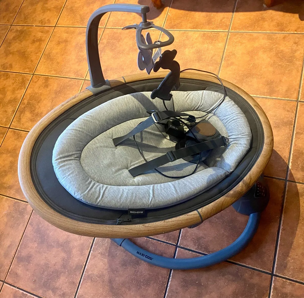 Maxi Cosi Swing Chair - Image 1