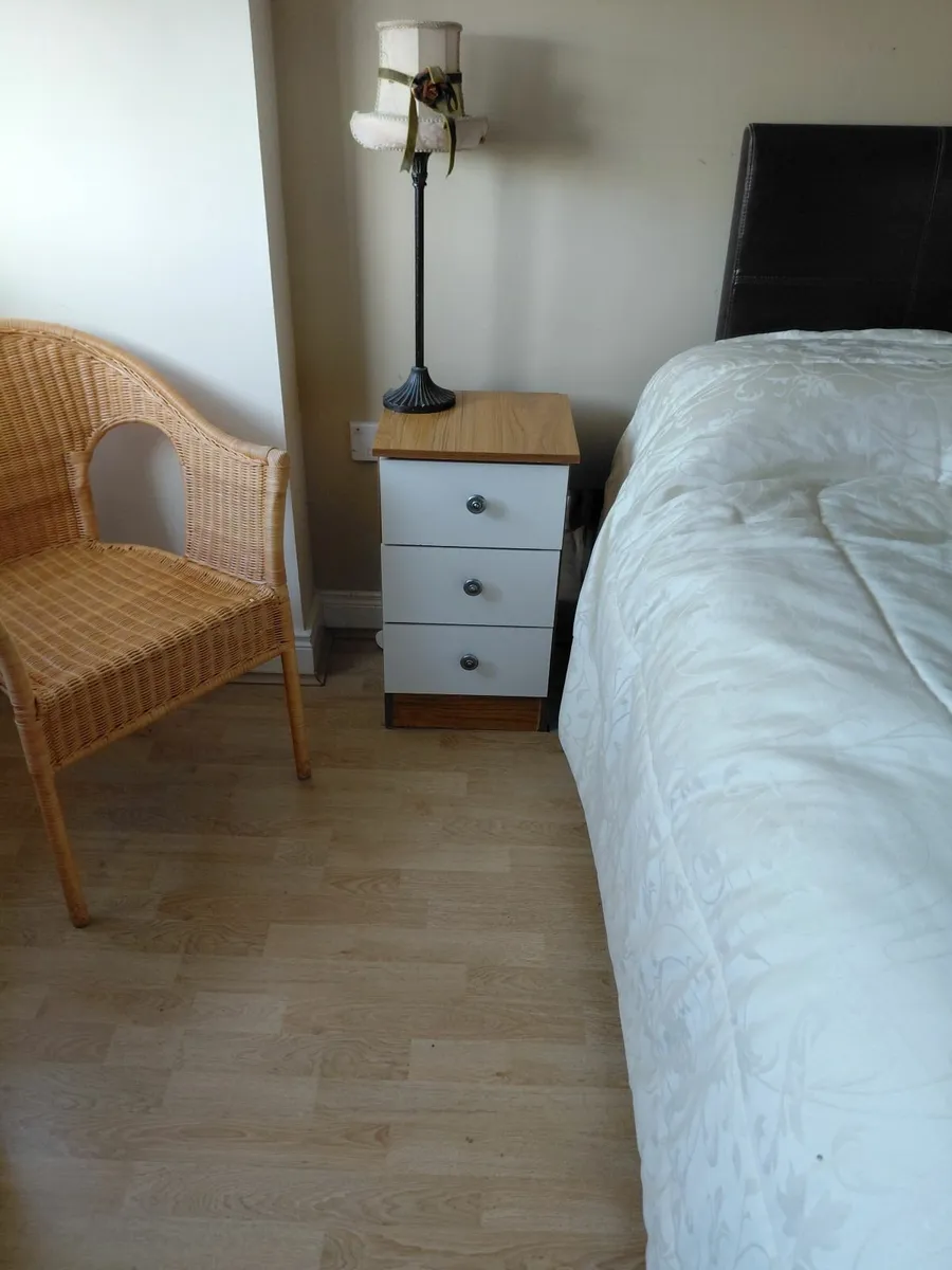 Bedside lockers - Image 2