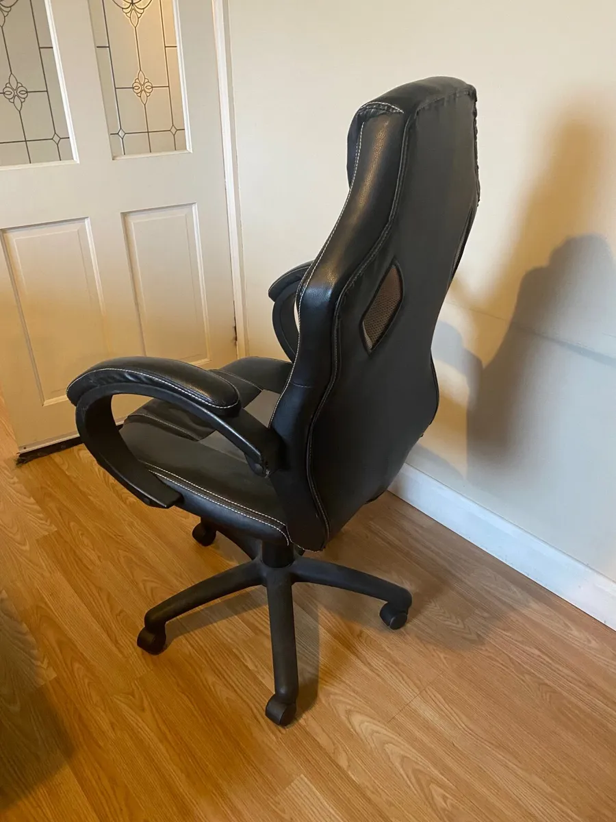 Gaming Office Desk Chair - Image 4