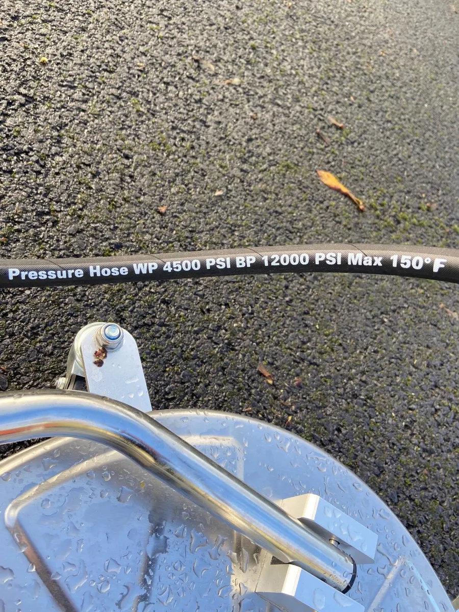 Surface power cleaner - Image 2