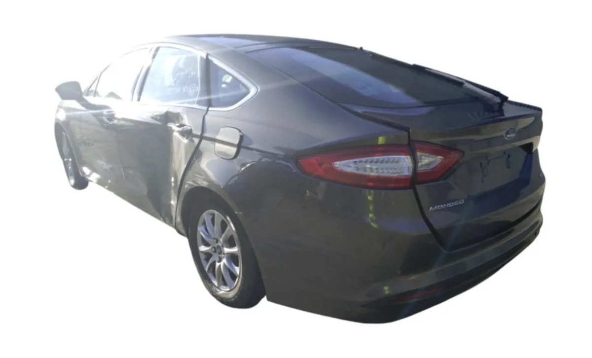 2016 FORD MONDEO For Breaking/Dismantling - Image 3