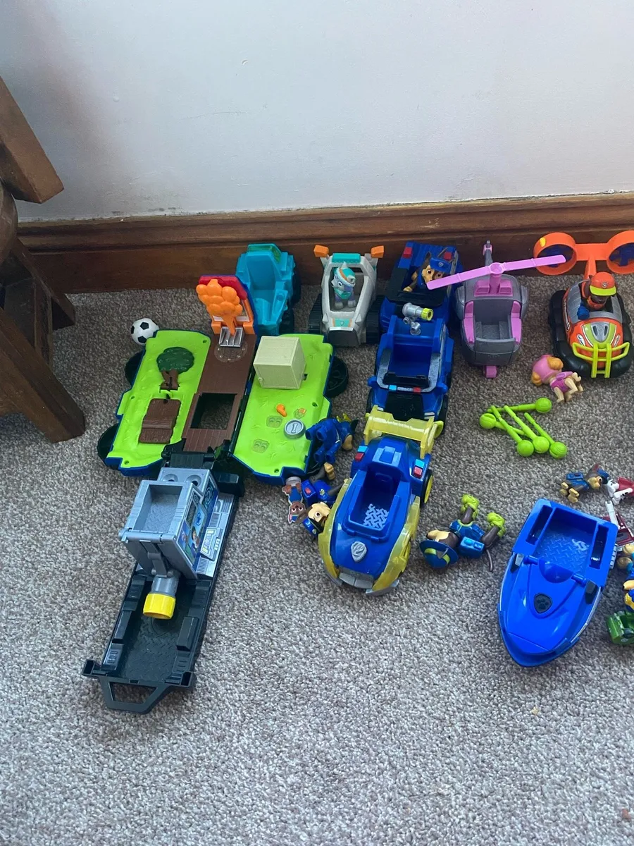 Paw patrol toys - Image 1