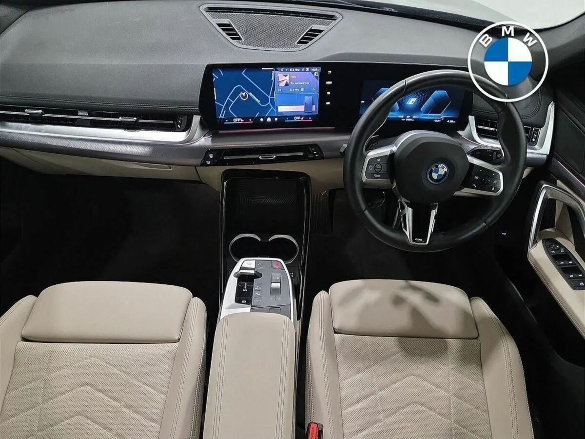 BMW iX1 eDrive20 M Sport - Image 4