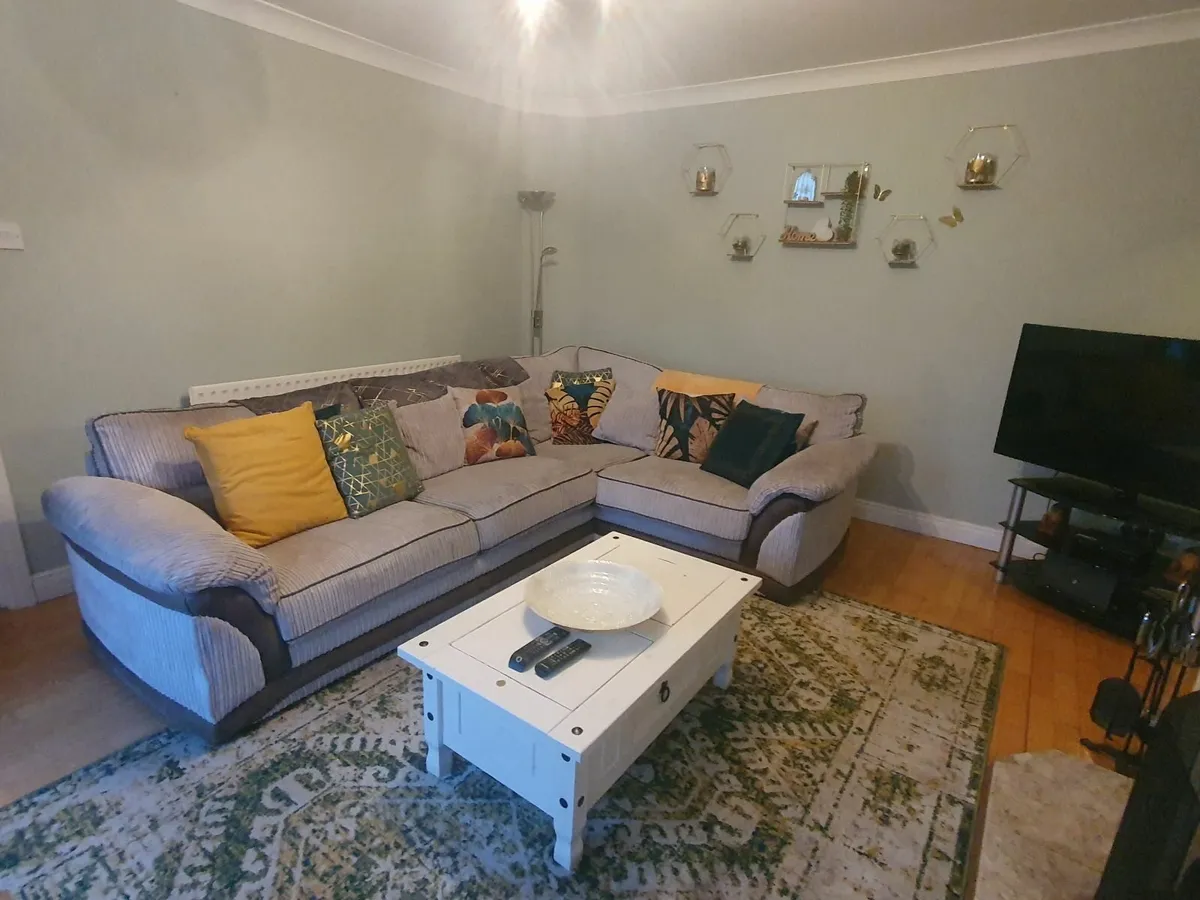 Suite of Furniture - Image 1