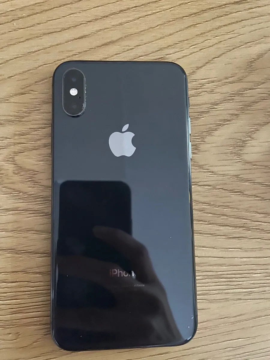 iPhone XS - Image 3