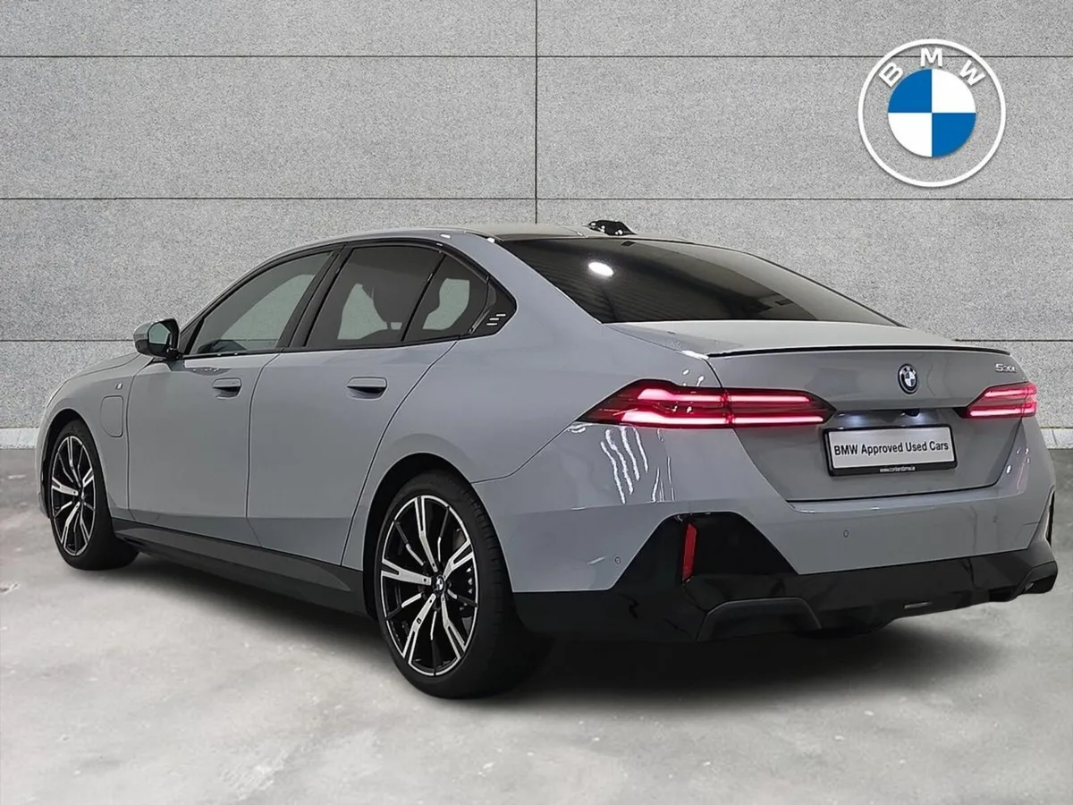 BMW 5-Series 530e M Sport Pro Saloon - Image 3