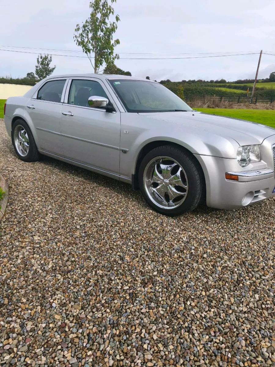 Chrysler 300c V6 petrol - Image 2
