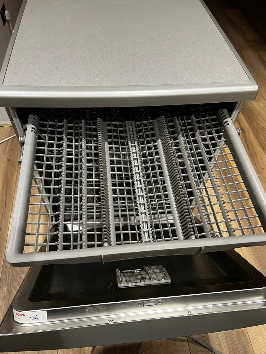 Bosch Dishwasher - Image 3