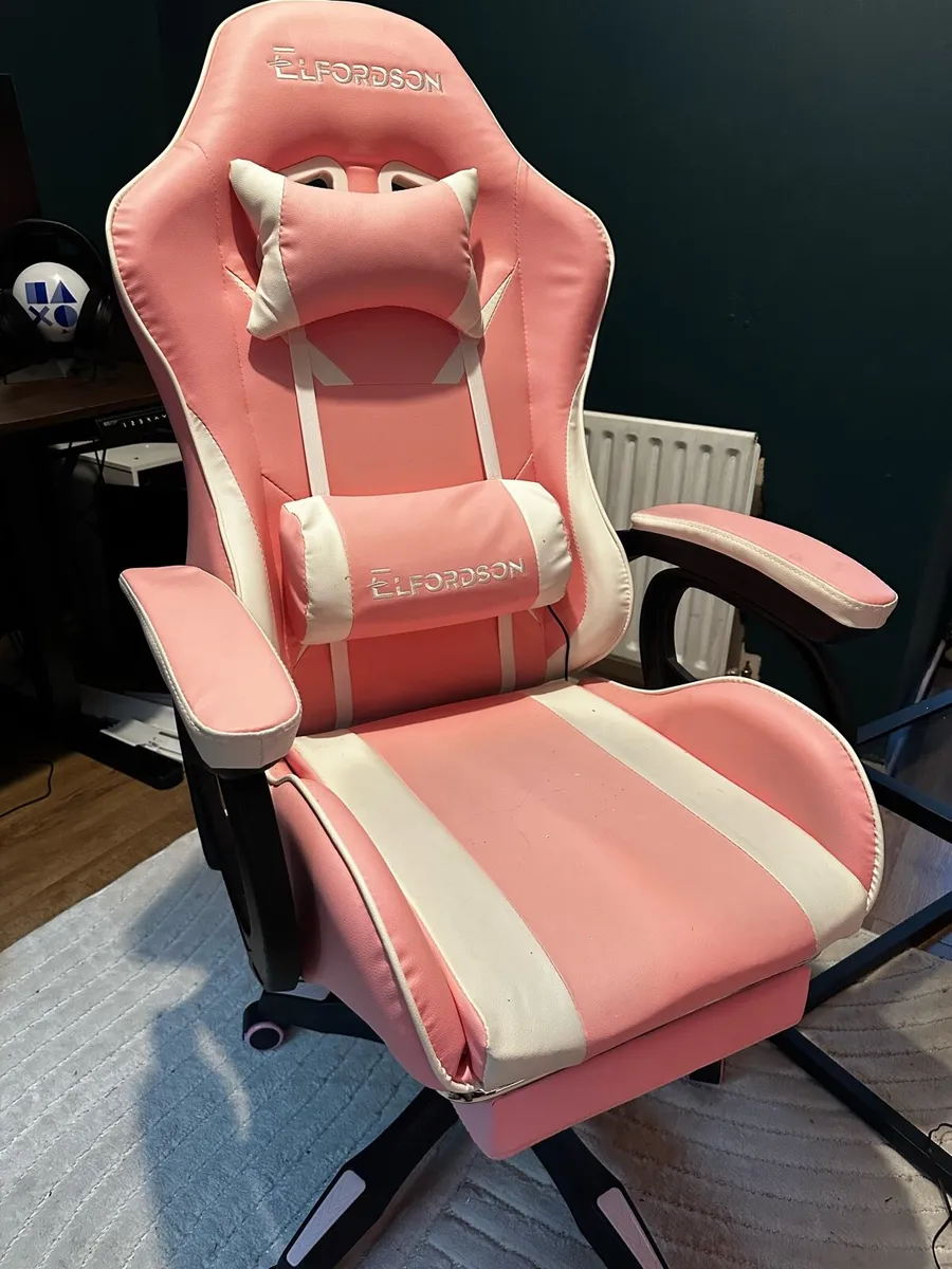 Pink Gaming Chair (With Built-In Footrest) - Image 1
