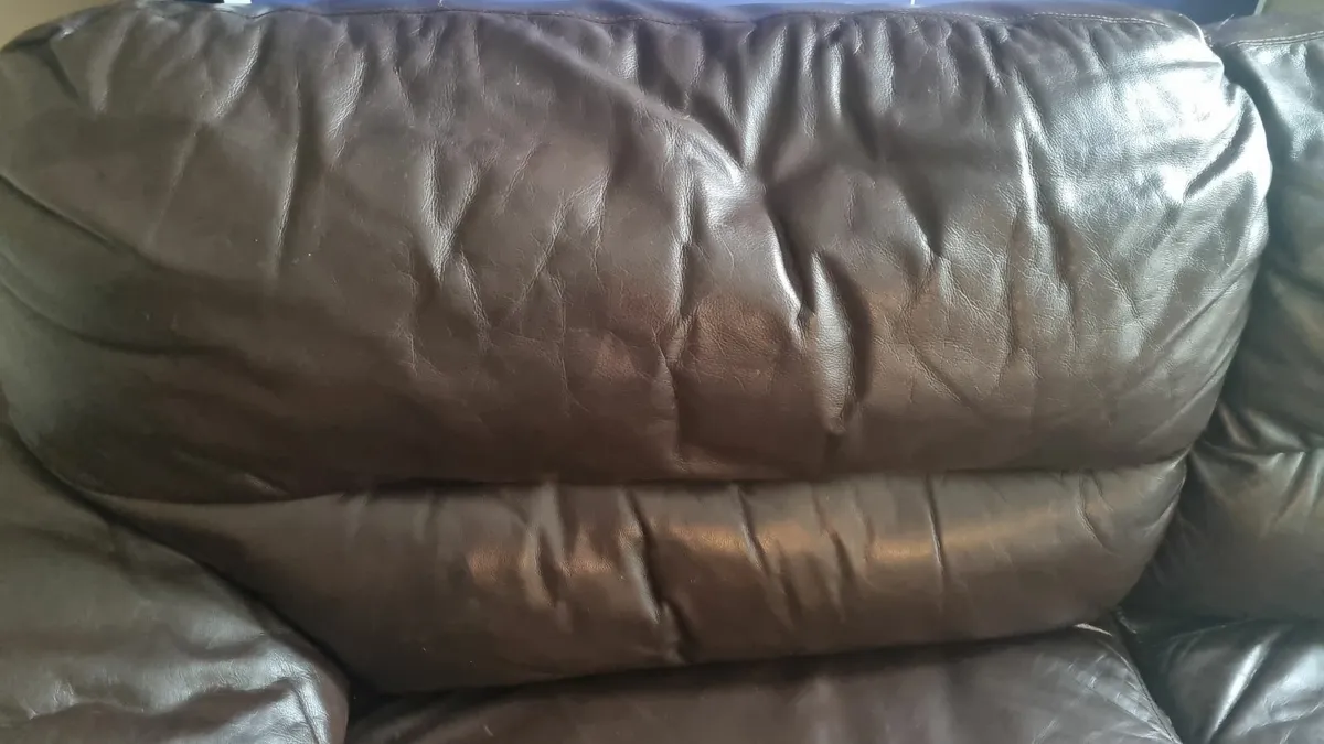 Couches FREE - Image 2