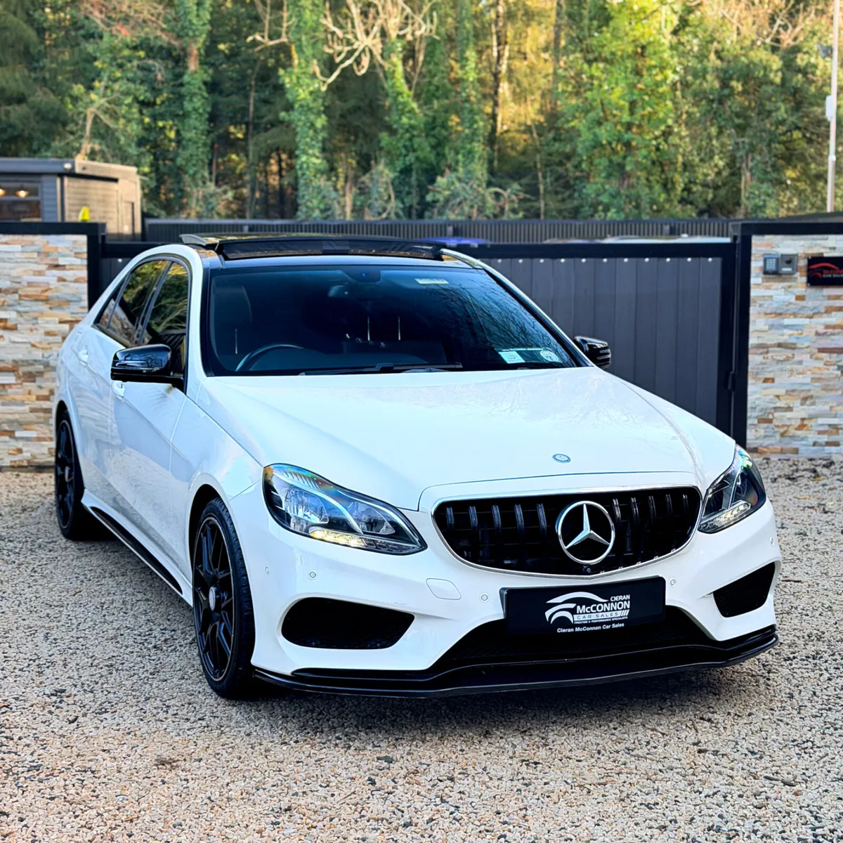 DEPOSIT TAKEN 2015 (151) Mercedes-Benz E220 AMG - Image 3