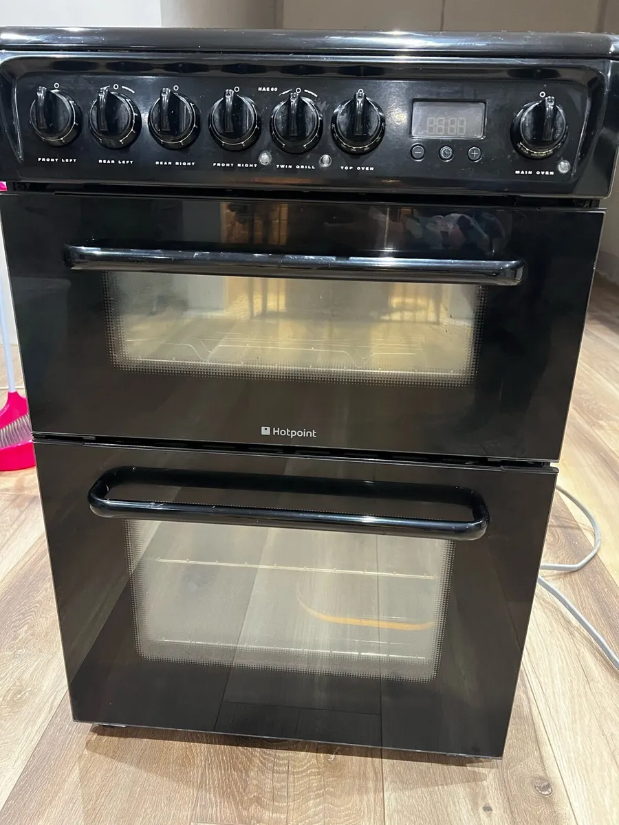 Hotpoint cooker and Grill/Oven - Image 2