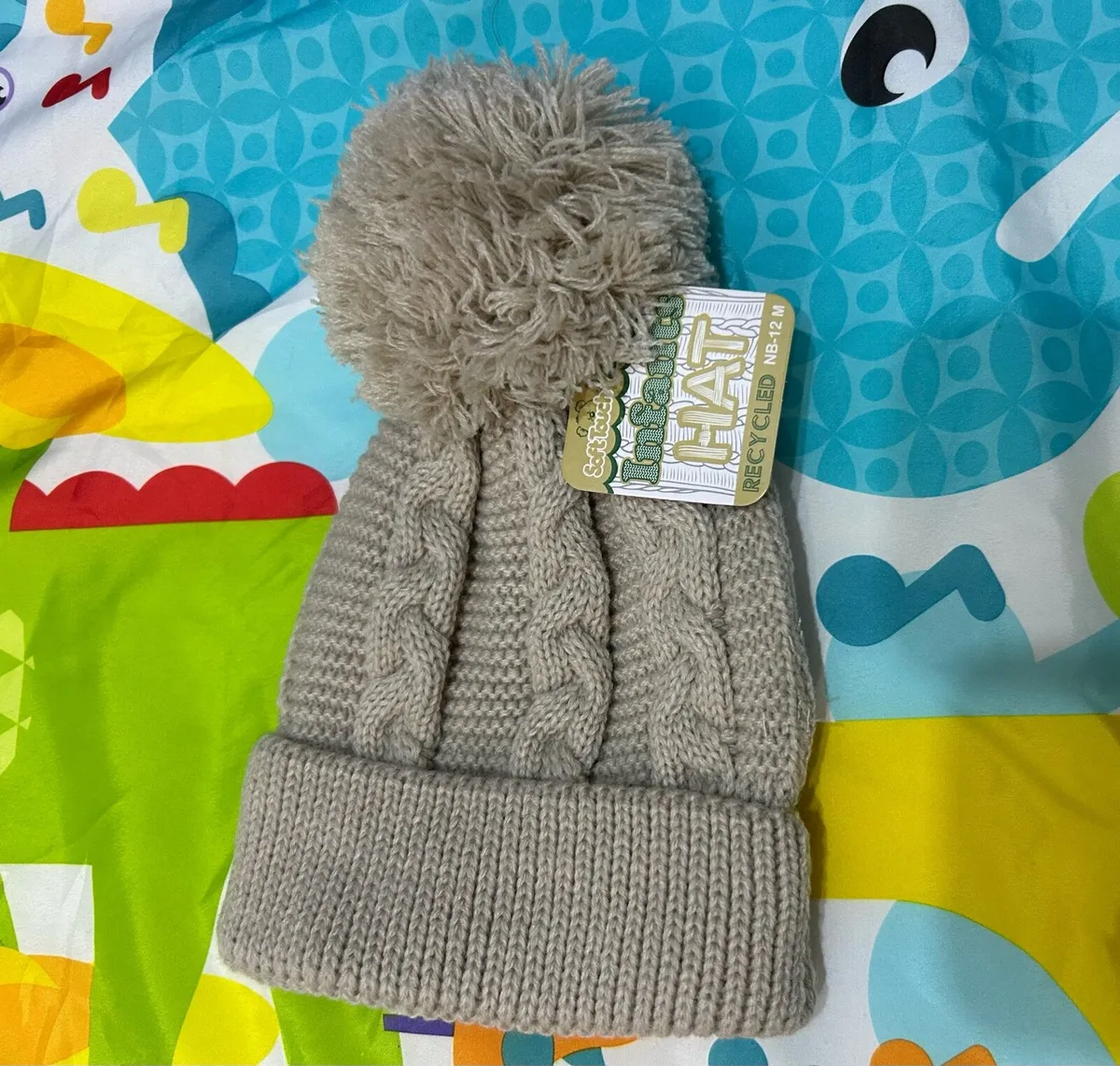baby pom pom hat unisex New - Image 1