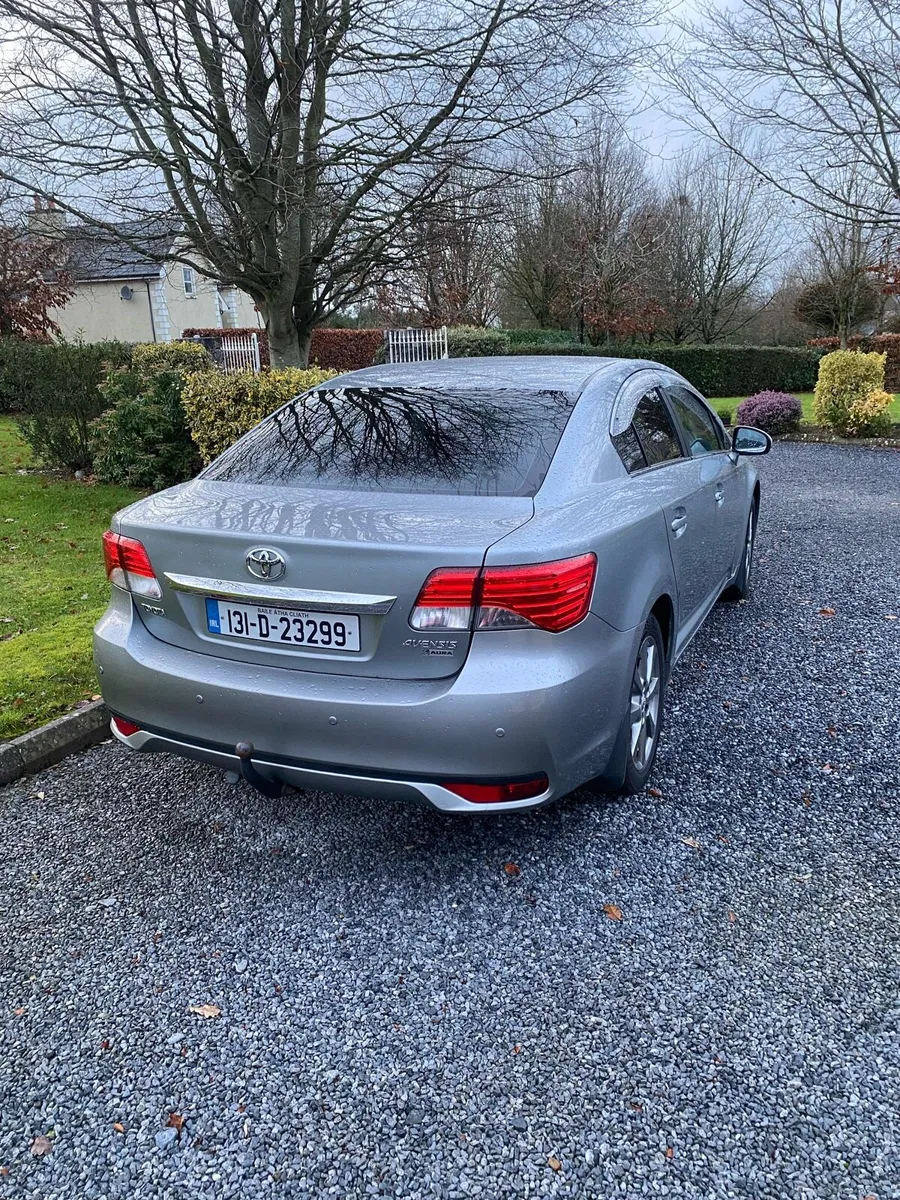 Toyota Avensis Aura 2.0 Diesel - Image 3