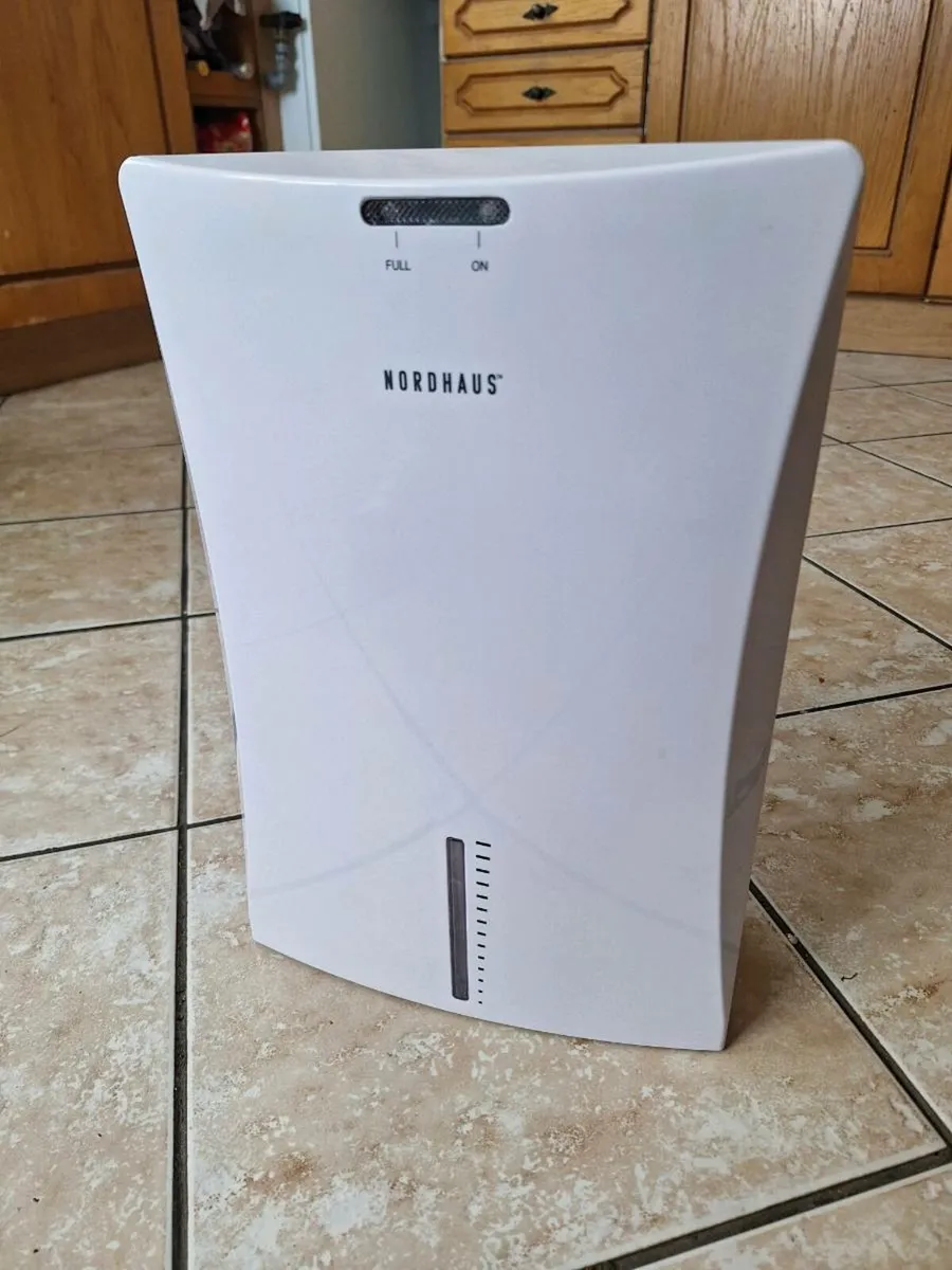 Dehumidifier 1.8 litre - Image 2