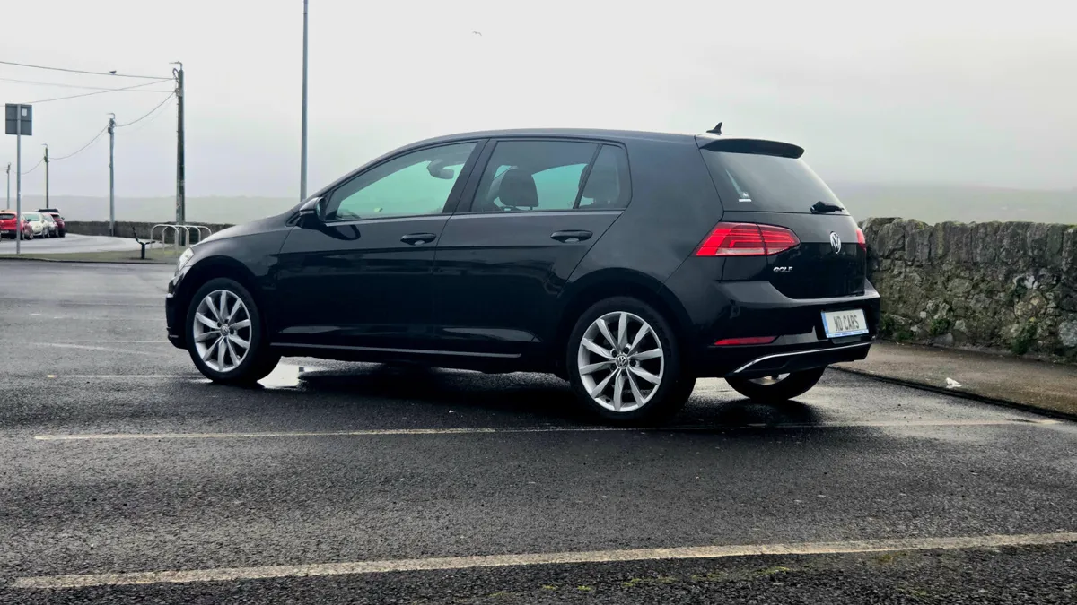 2018 VW GOLF 1.2 COMFORTLINE 1.2 PETROL AUTO - Image 3