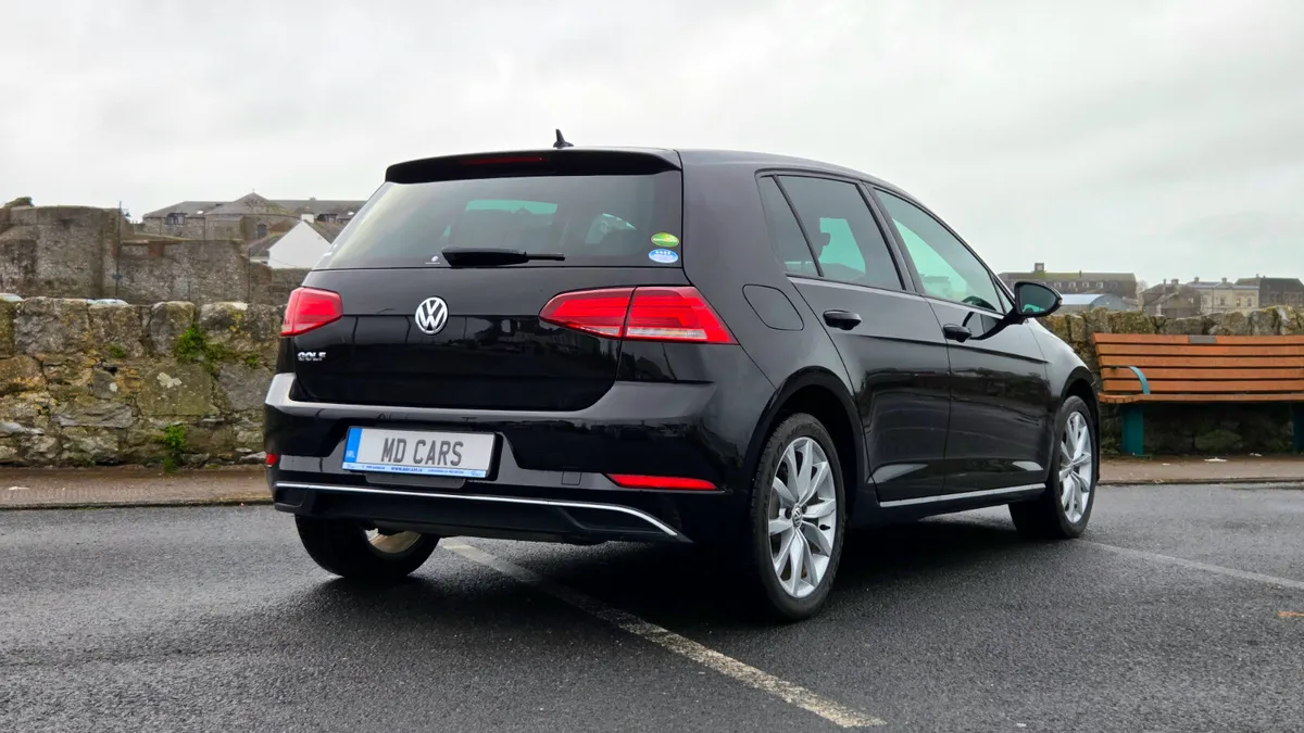 2018 VW GOLF 1.2 COMFORTLINE 1.2 PETROL AUTO - Image 4