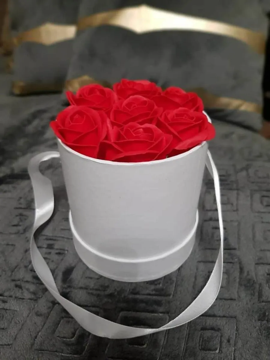 Flower box white,red - Image 3