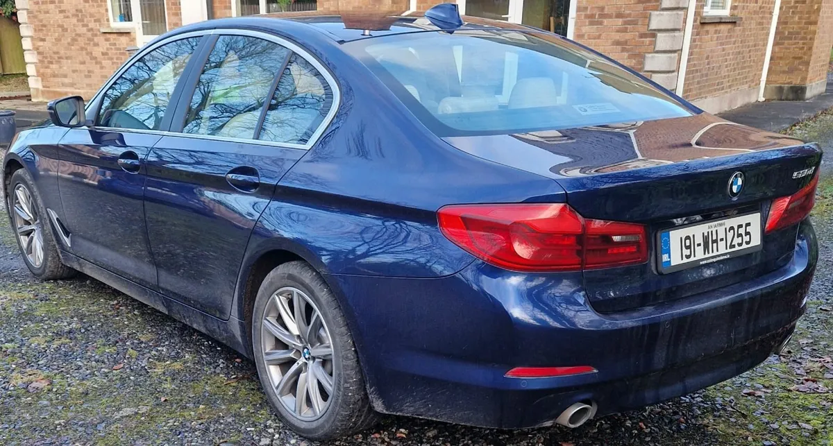 BMW 5-Series 2019 - Image 3