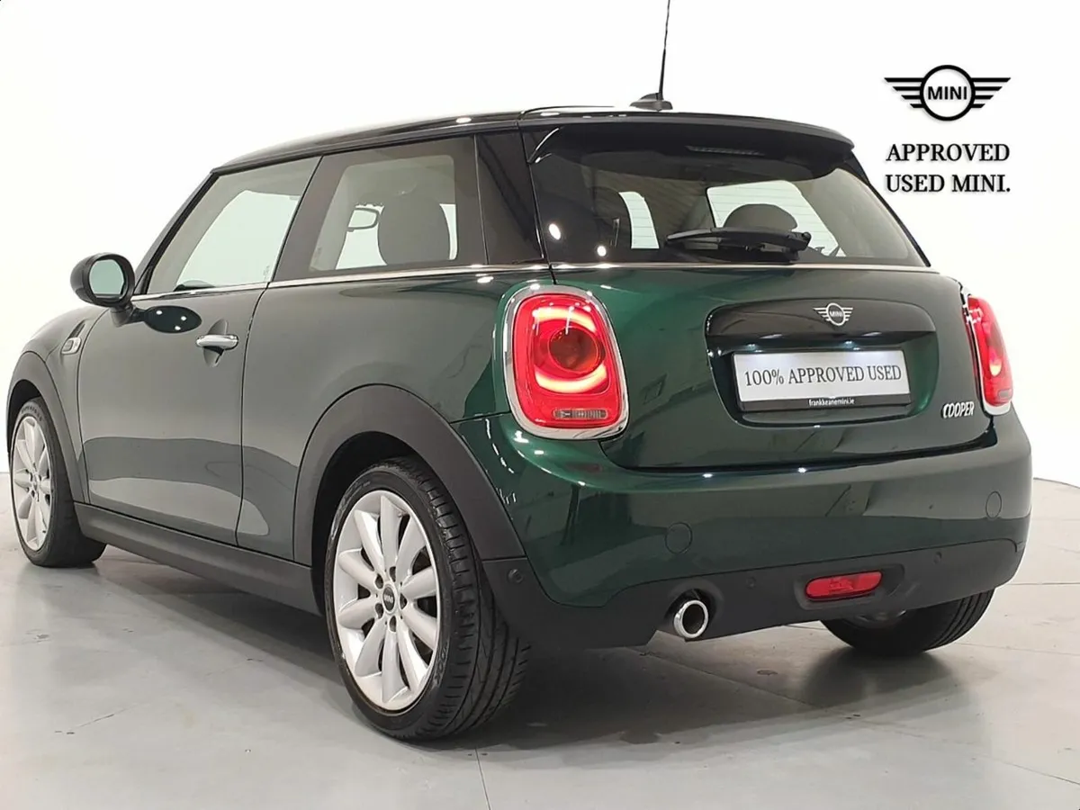 Mini Cooper 3-Door Cooper Classic - Image 3