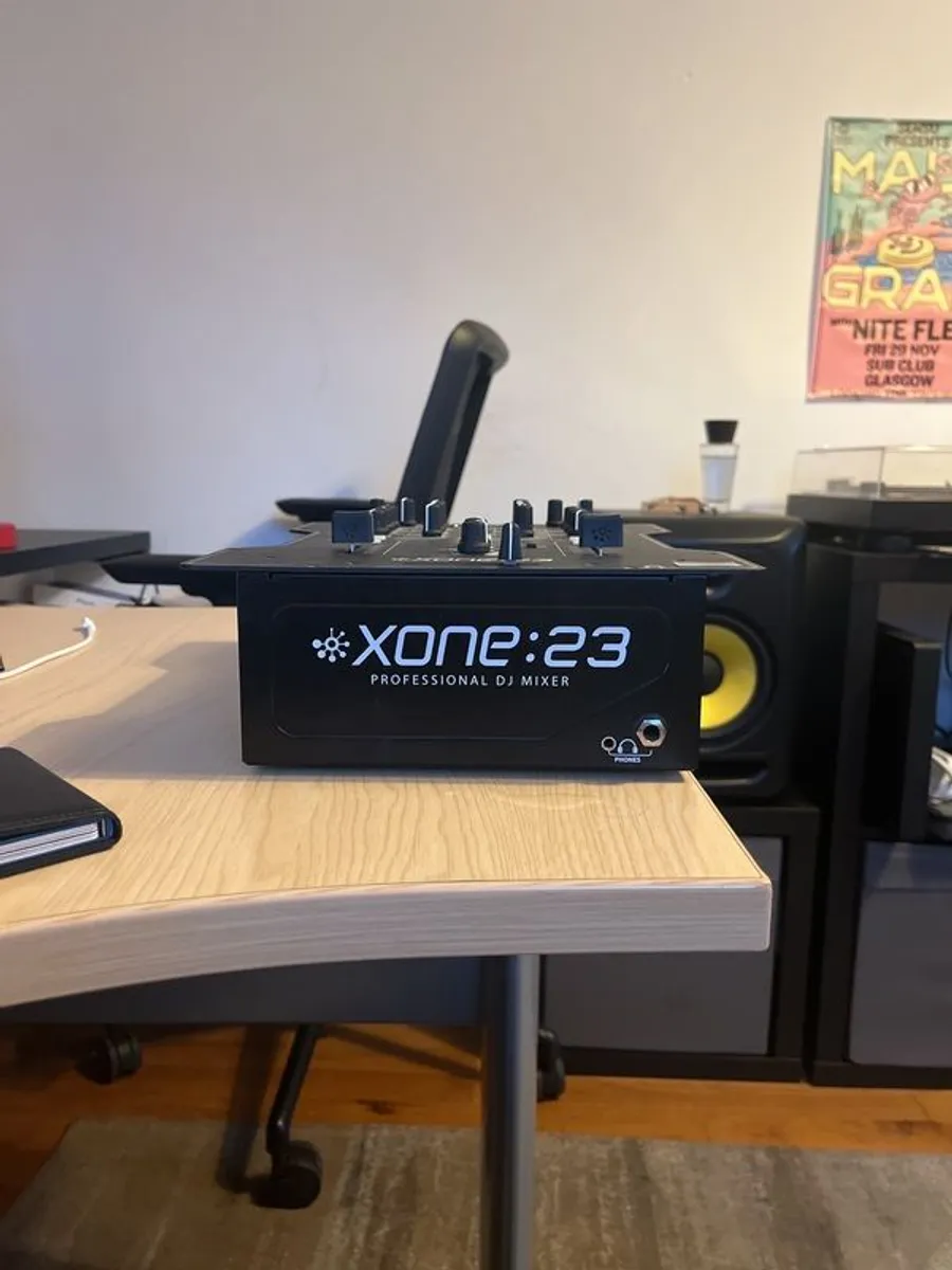 Allen & Heath Xone:23 DJ Mixer - Image 3