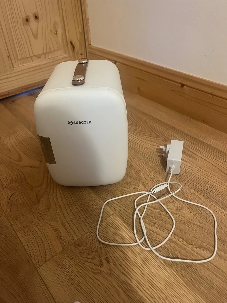 Subcold mini fridge - Image 1