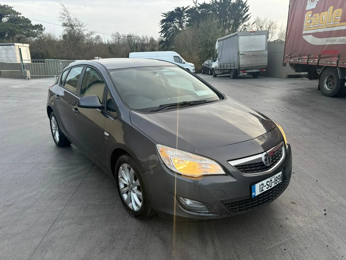 2012 OPEL ASTRA NCT 11-26 1.7 CDTI - Image 1