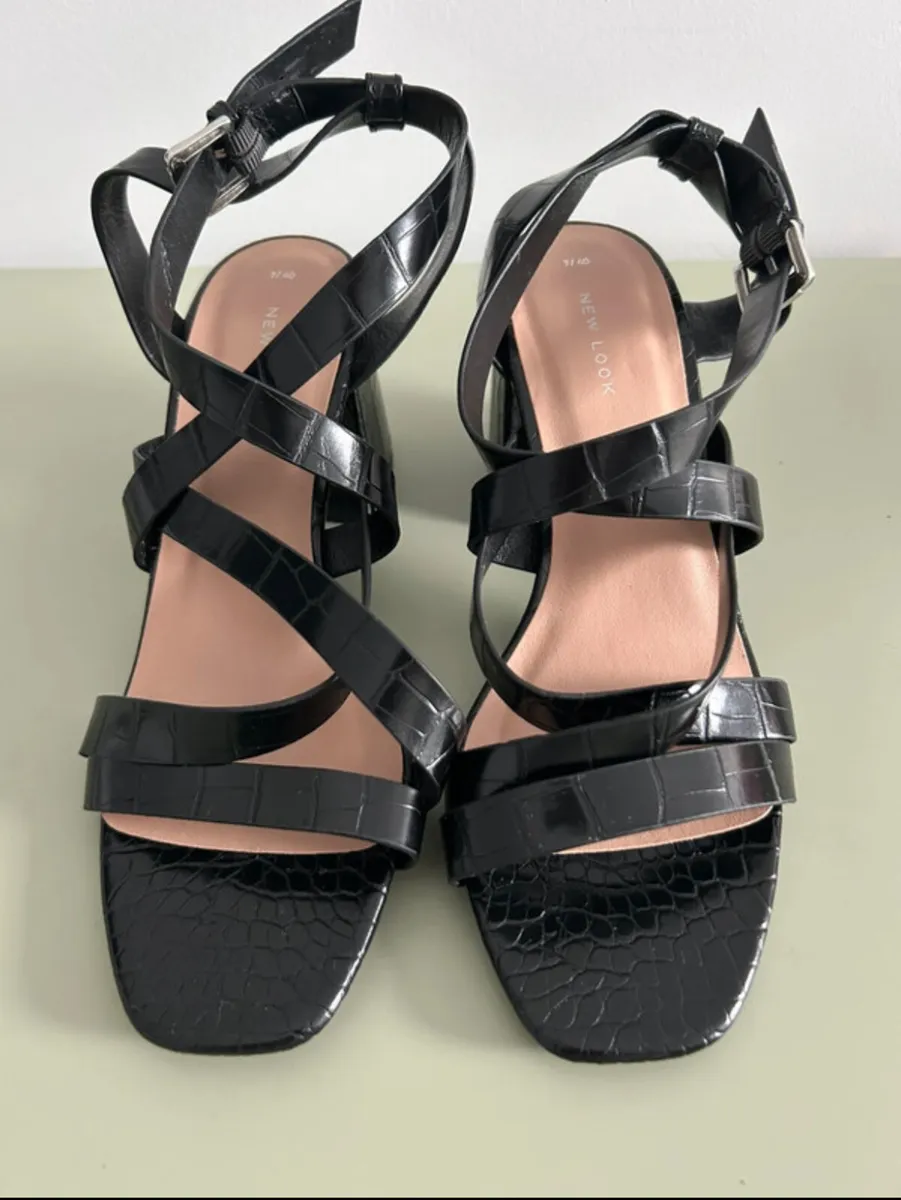 New look black heeled sandals - Image 2
