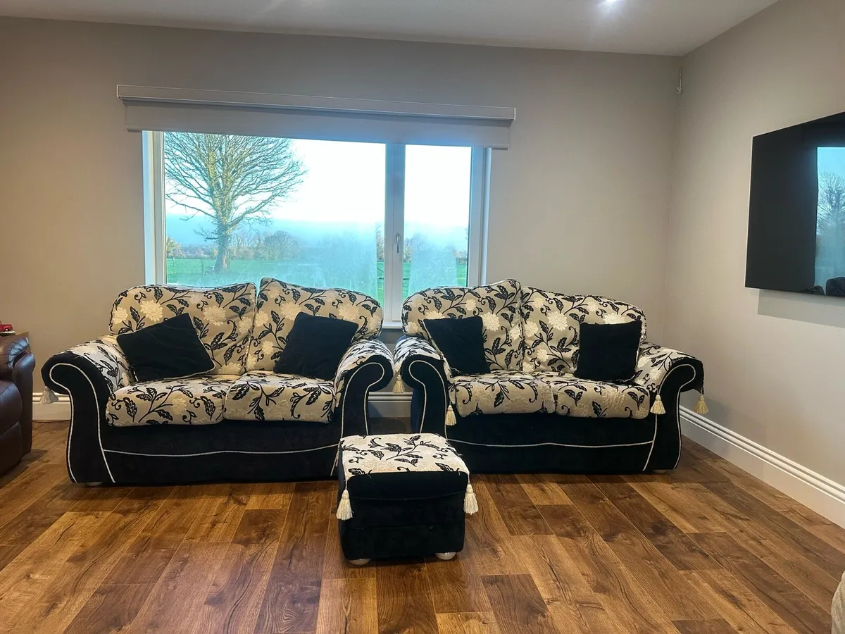 Couch 2 seater x 2 and foot stool - Image 1