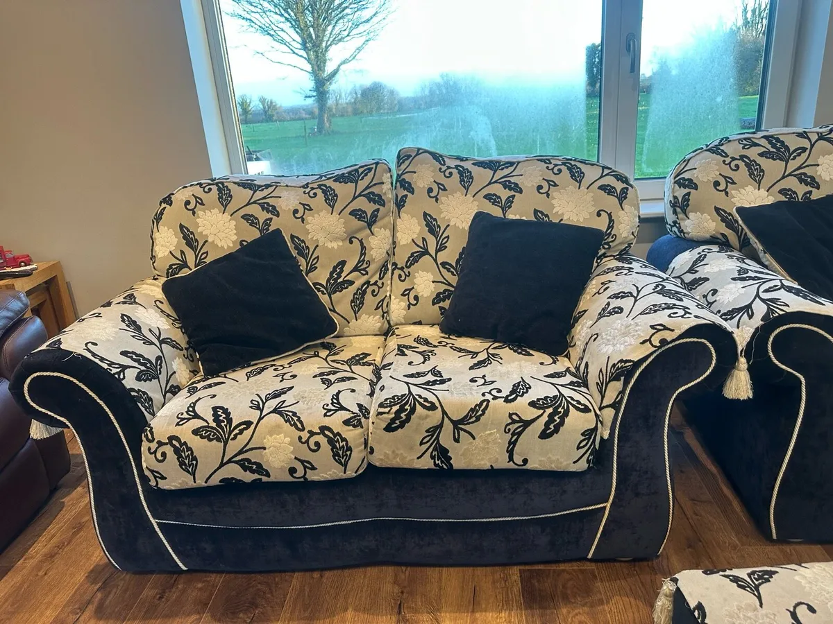 Couch 2 seater x 2 and foot stool - Image 3