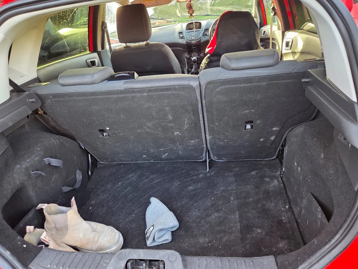 1.2 Ford fiesta - Image 2