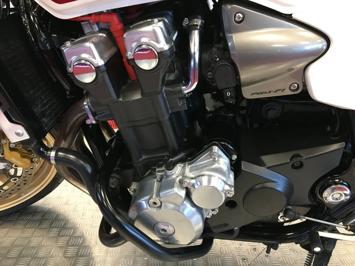 2013 Honda CB1300 Super Four ''Very Nice'' - Image 4