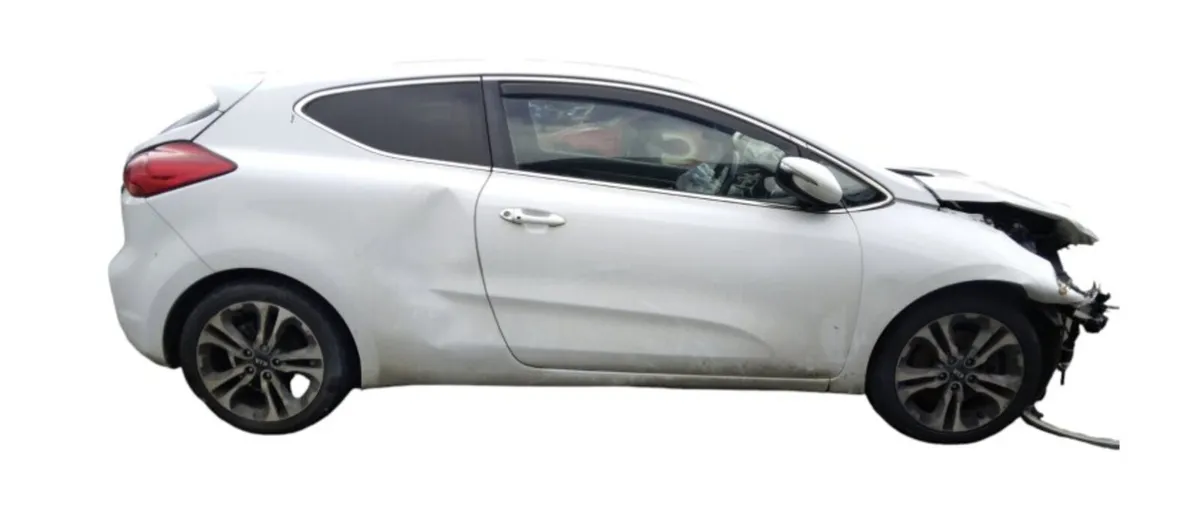 2014 KIA PRO CEED For Breaking/Dismantling - Image 3