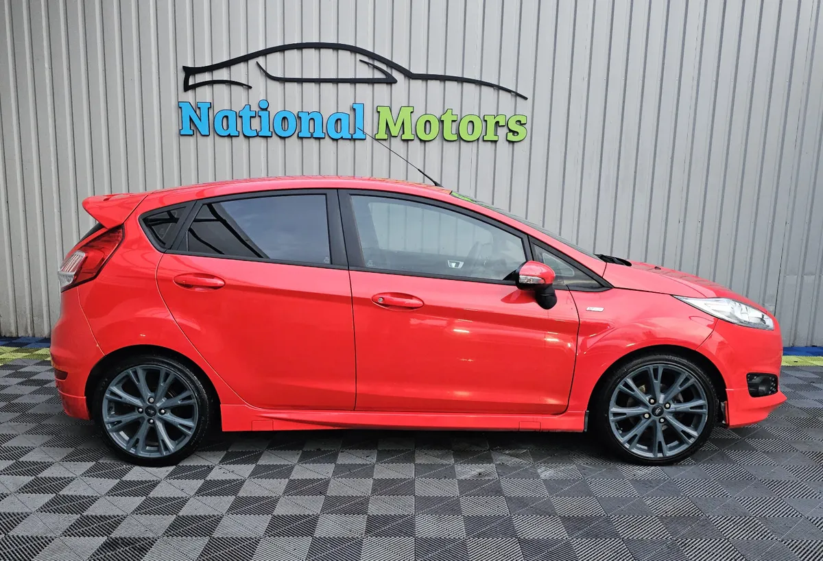 2017 Ford Fiesta ST-Line 1.0 Petrol - Image 2