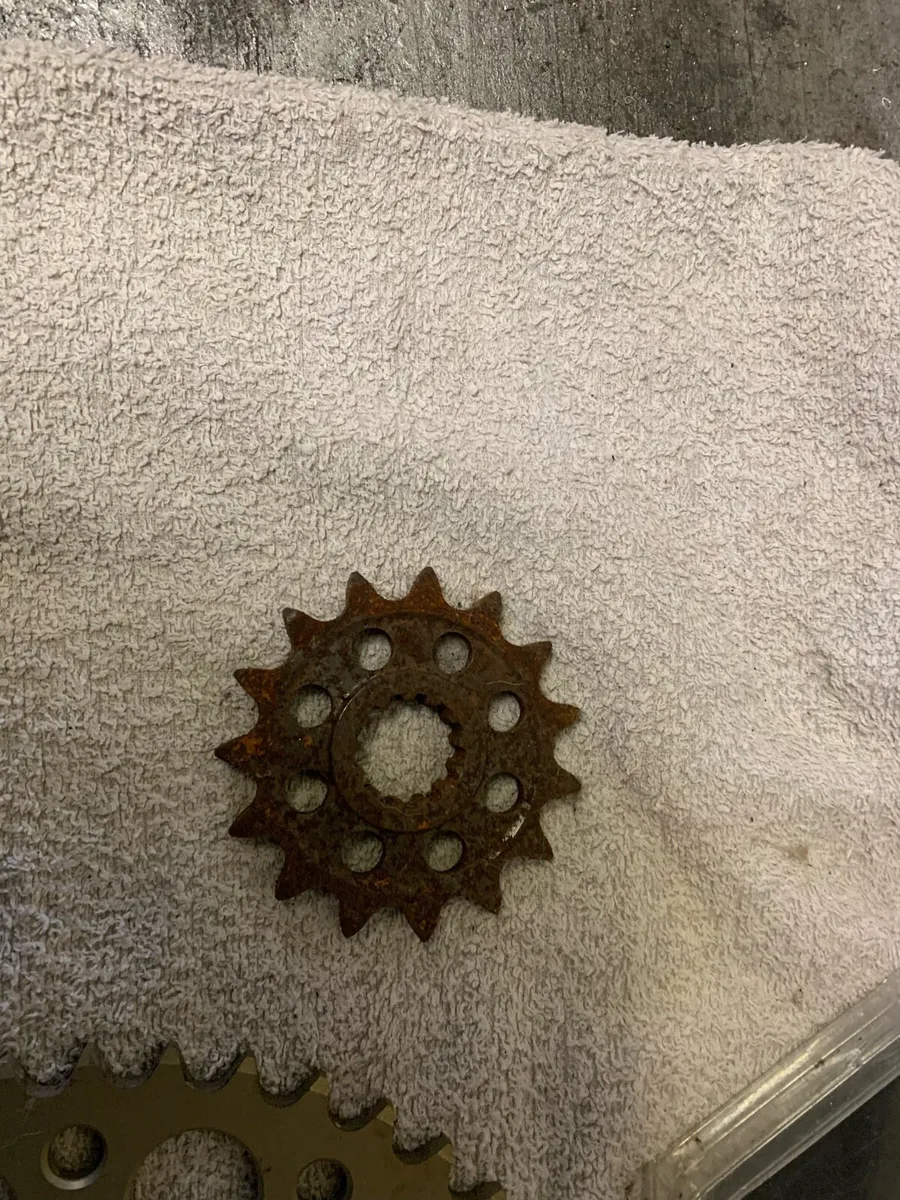 Yamaha Yzf 600/750  1984 on - Image 2