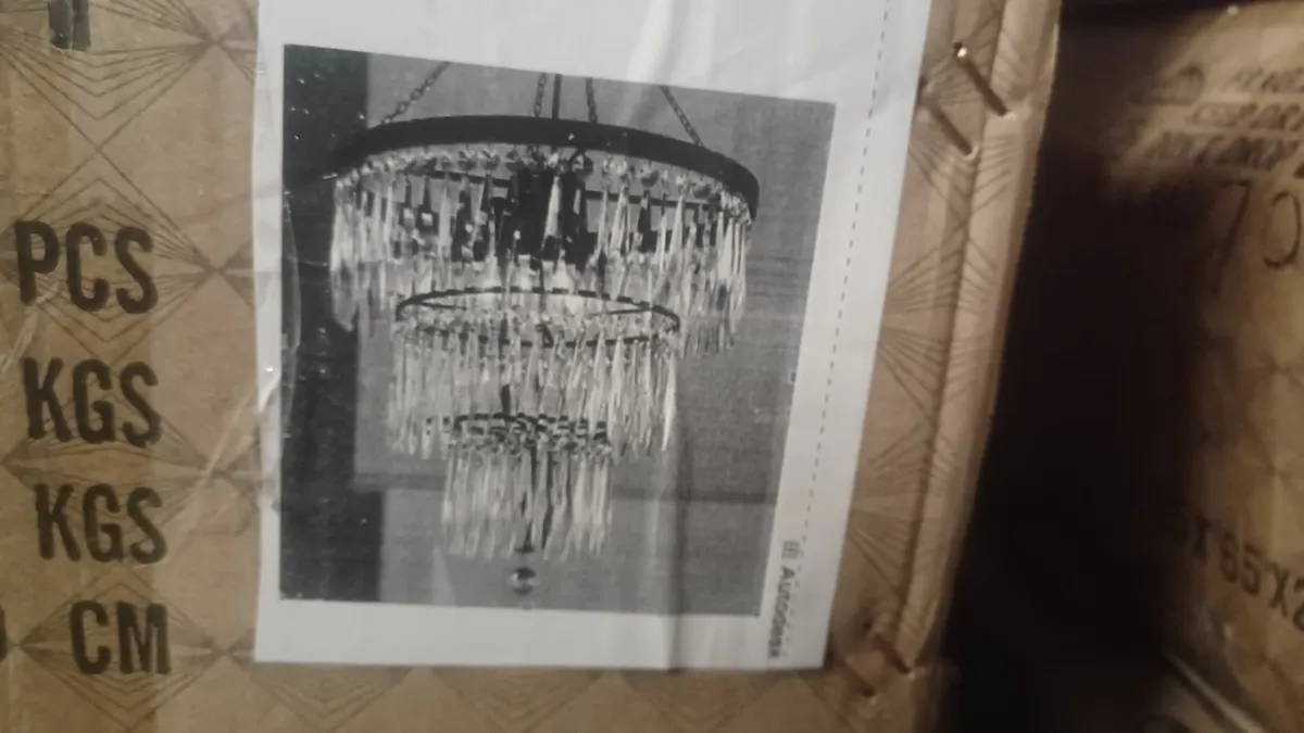 Chandelier - Image 2