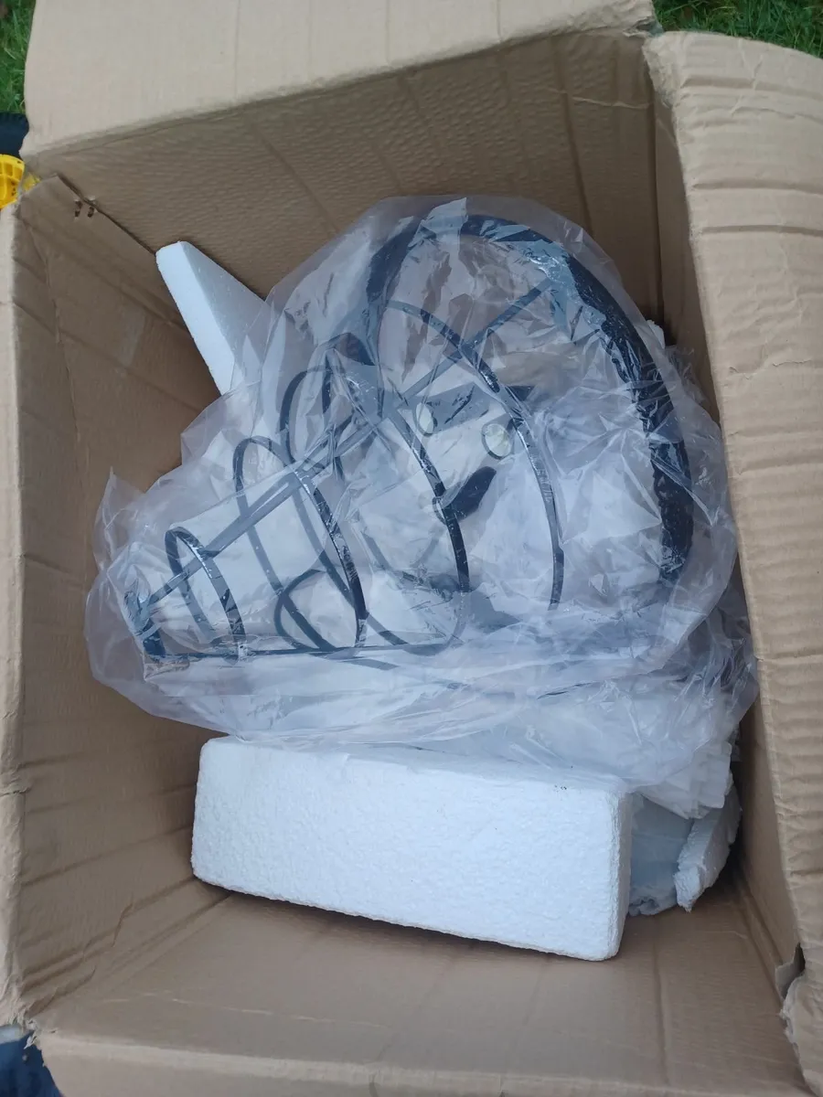 Chandelier - Image 3