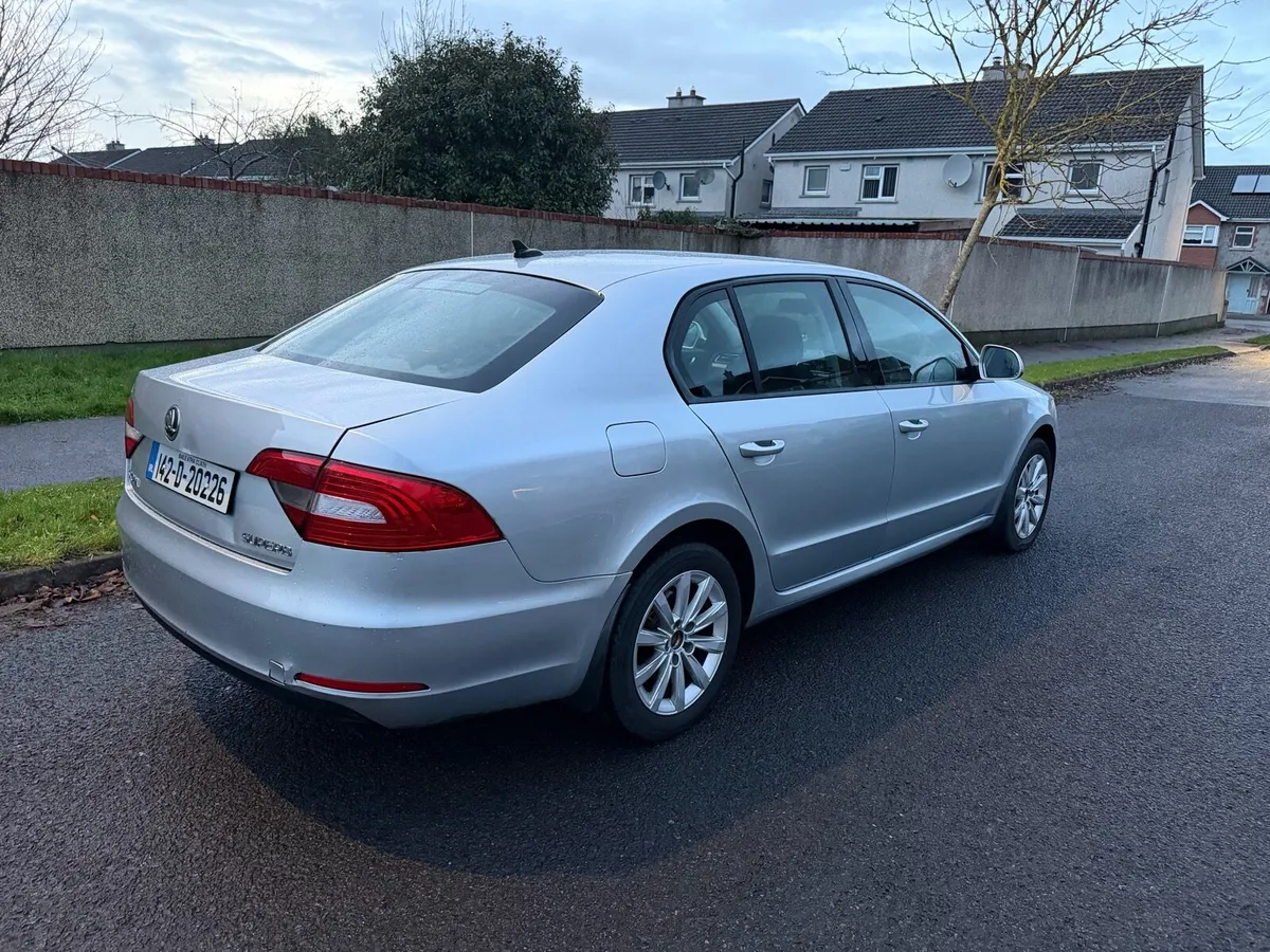 Skoda Superb 1.6 diesel price €2300 - Image 4