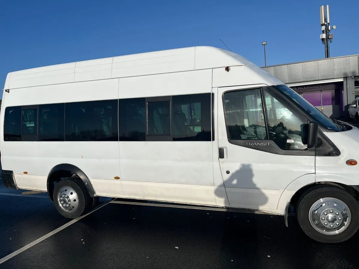 Ford transit 16 seater - Image 2