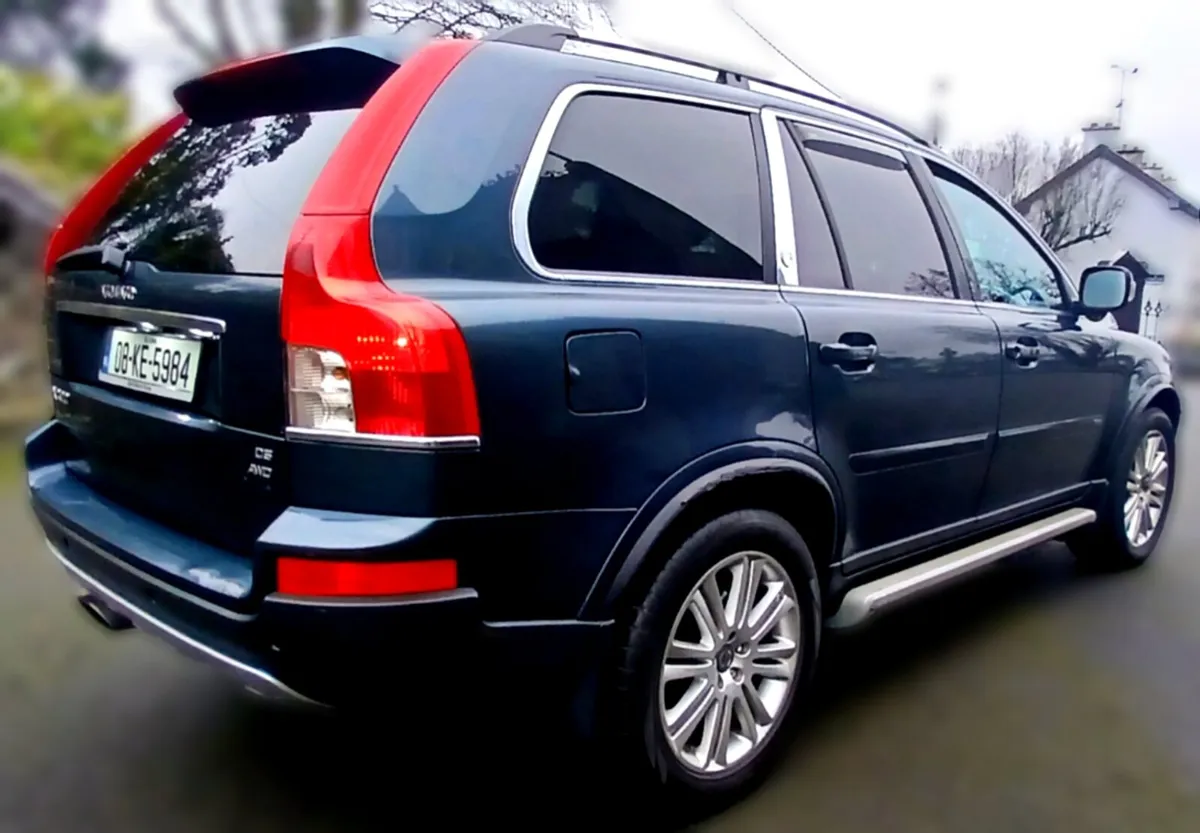 XC90 R Design Exec D5 AWD Tax Nct 8 26 - Image 3