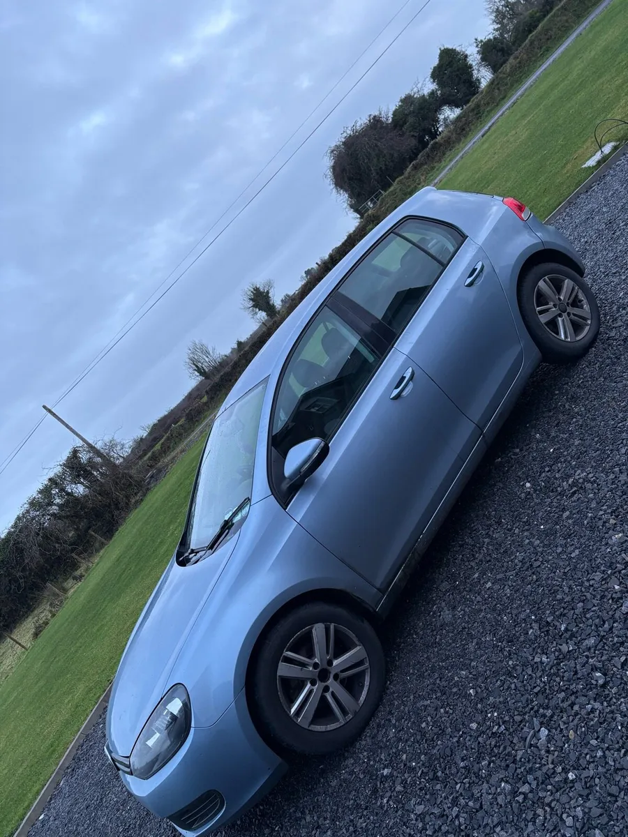 Volkswagen golf 2011 - Image 3