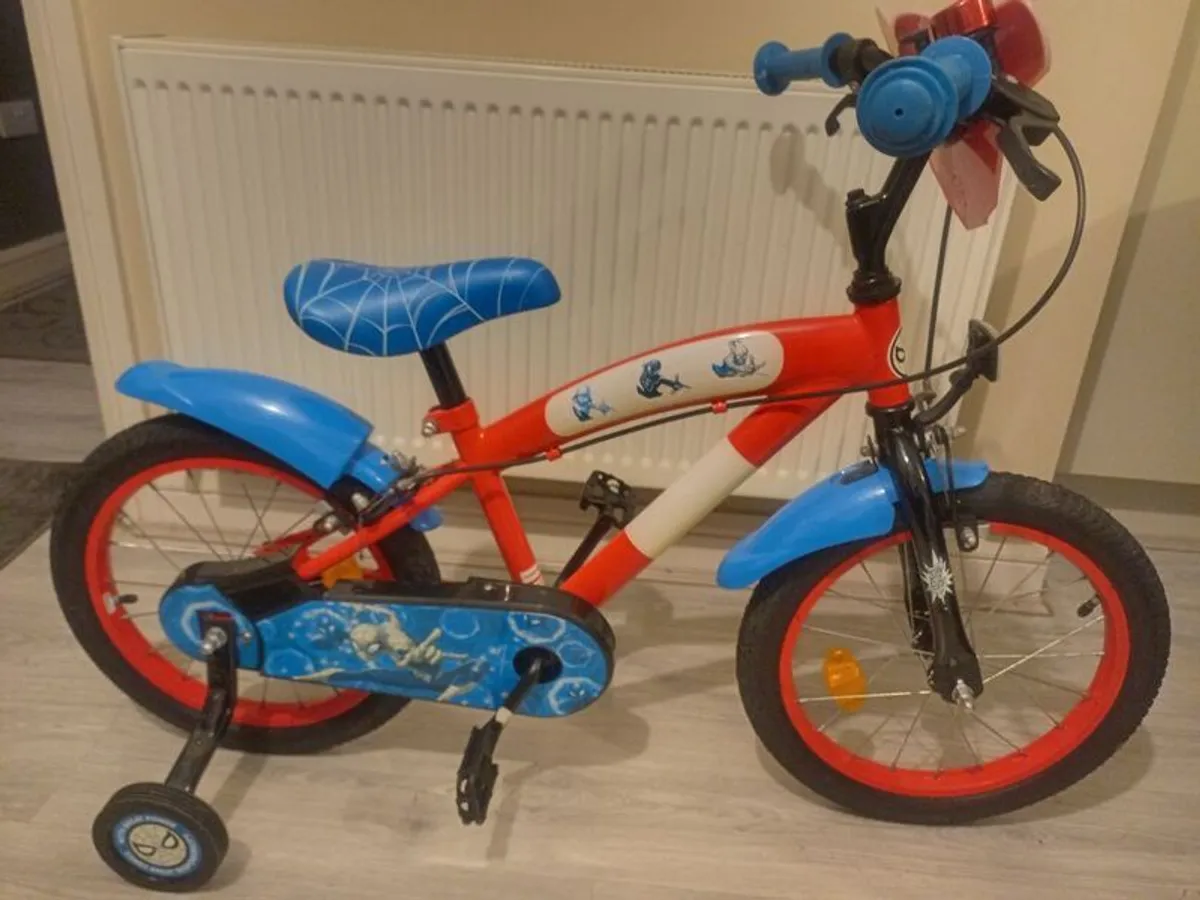 kids spider man bike size 16 inch wheels - Image 1