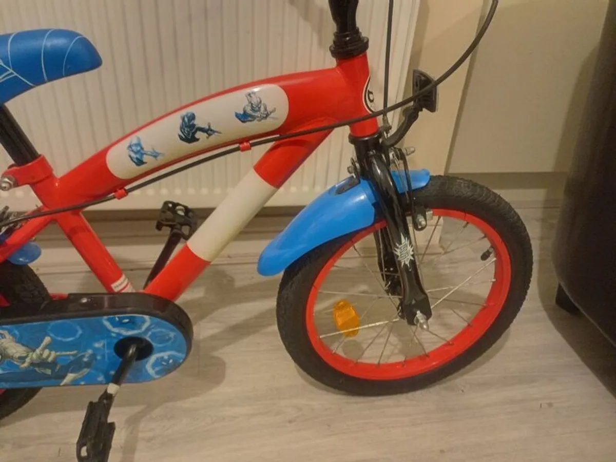 kids spider man bike size 16 inch wheels - Image 4