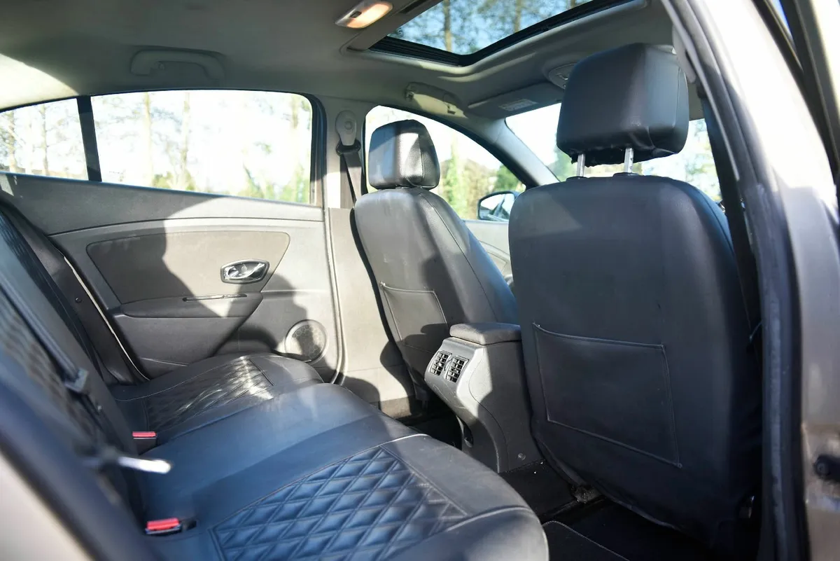 Renault Fluence 2016 - Image 2