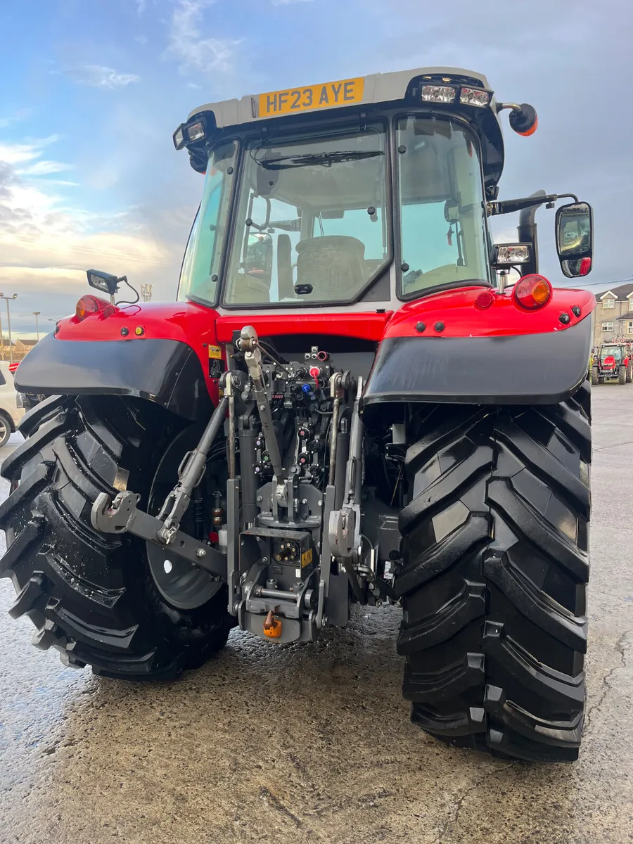Massey Ferguson 7S.180 - Image 4