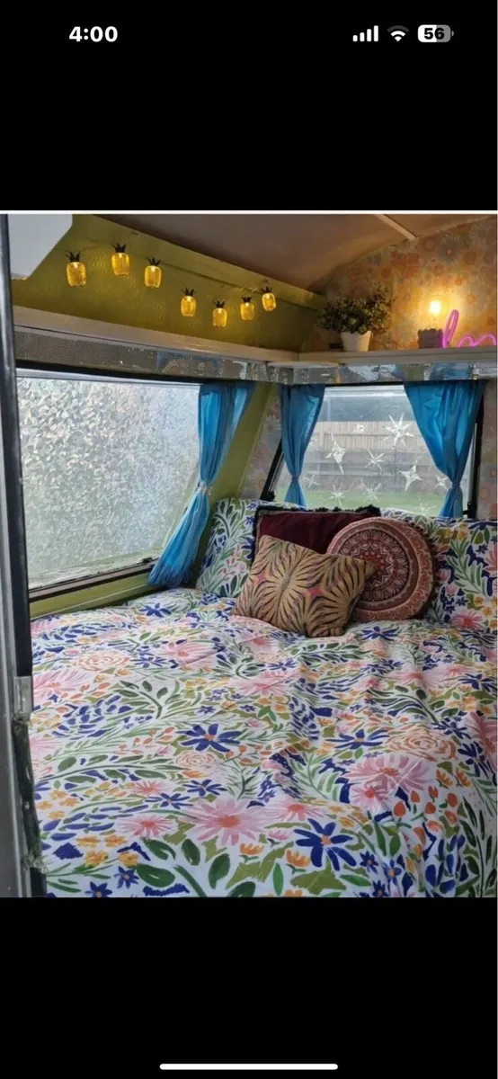 Free caravan - Image 3