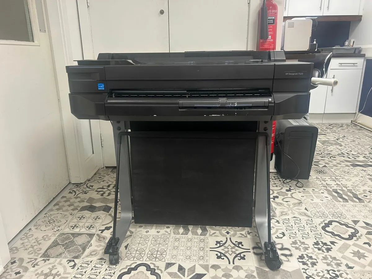 HP DesignJet T520 - Image 1
