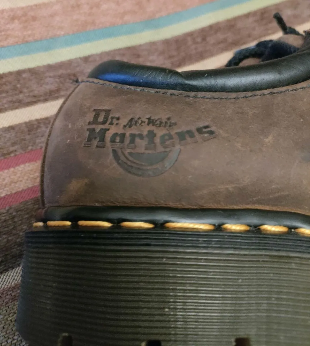 Dr Martens safety shoes 8uk - Image 1